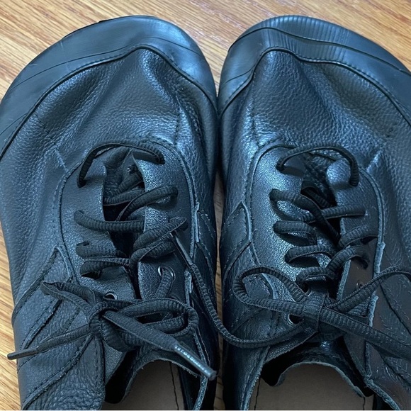 Softstar Primal Runamoc Megagrip Black Leather Casual Shoes Size 8 Wide - Picture 5 of 11